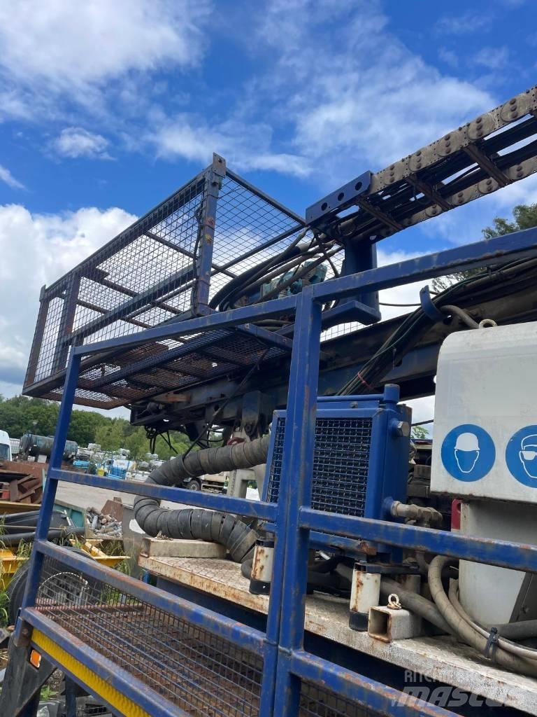 Boart Longyear DB520 Camiones de perforación móvil