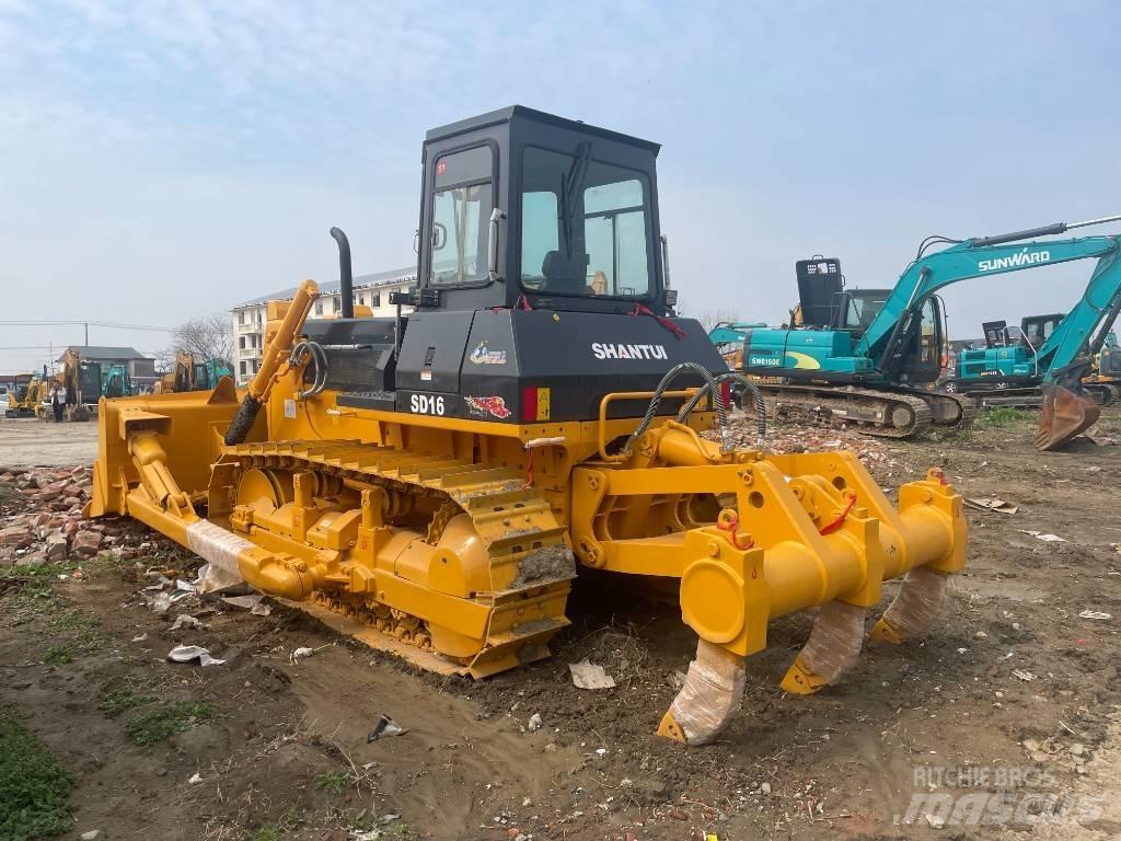 Shantui SD 16 Buldozer sobre oruga