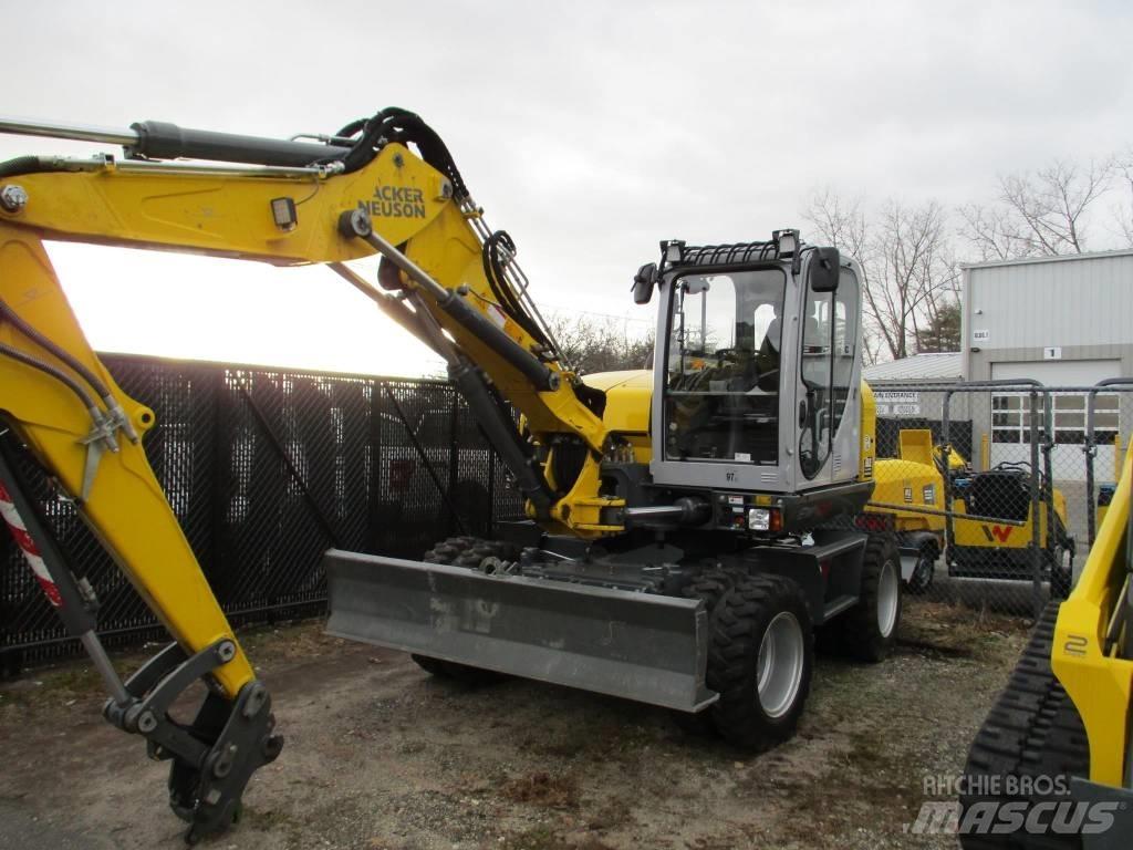 Wacker Neuson EW 100 Excavadoras de ruedas