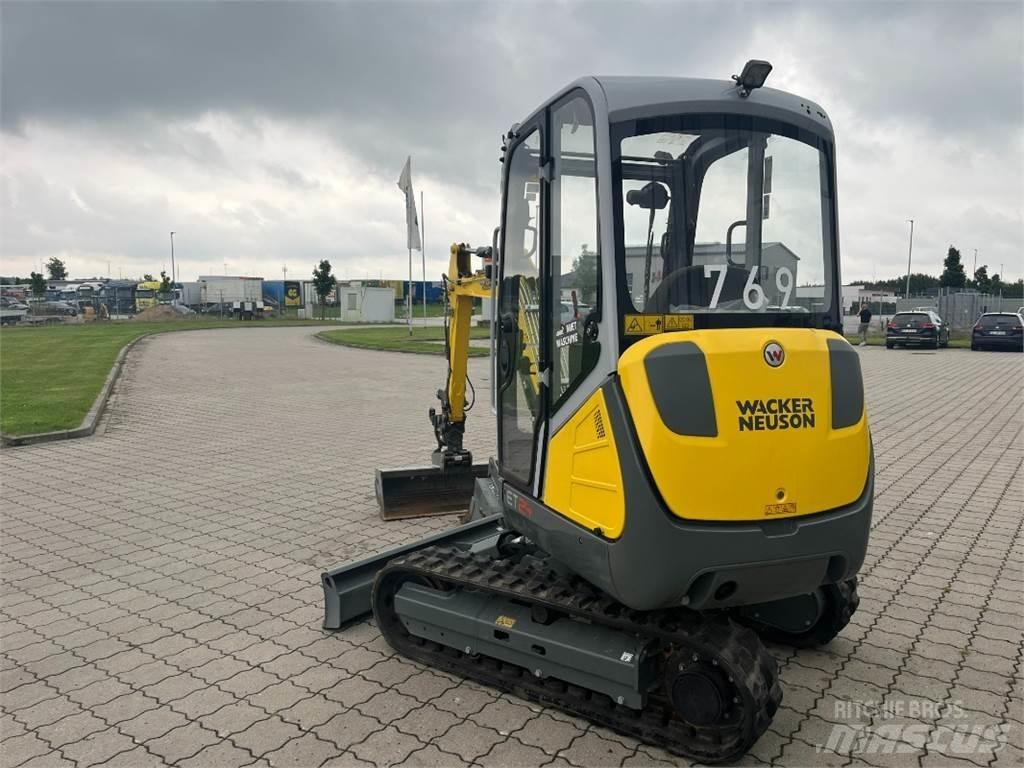 Wacker ET 24 Mini excavadoras < 7t