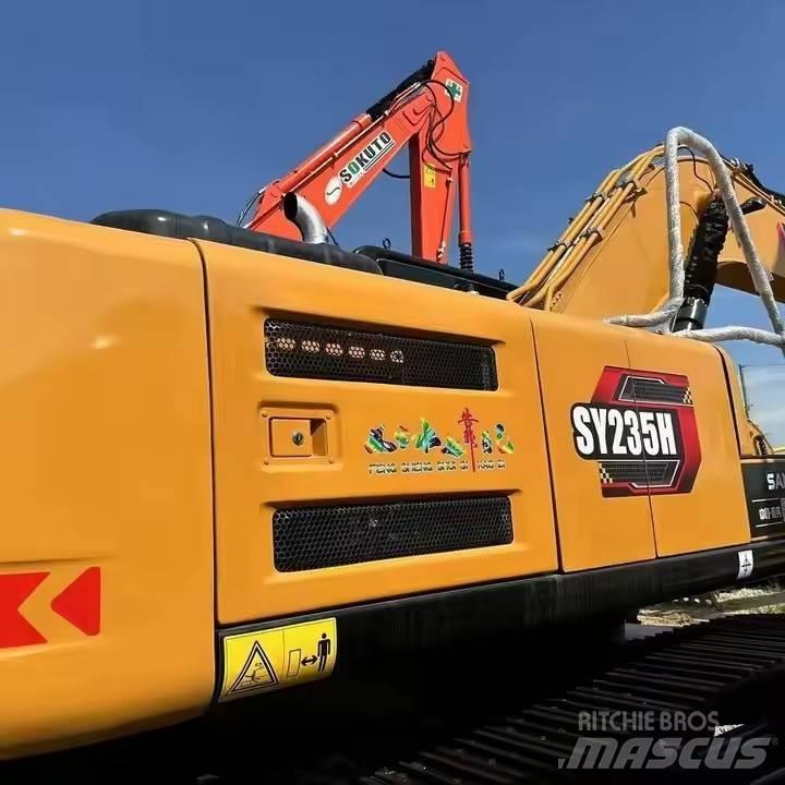 Sany SY 235 H Excavadoras de cadenas