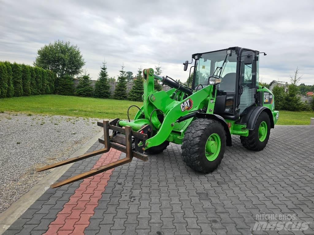 CAT 906 M Cargadoras sobre ruedas