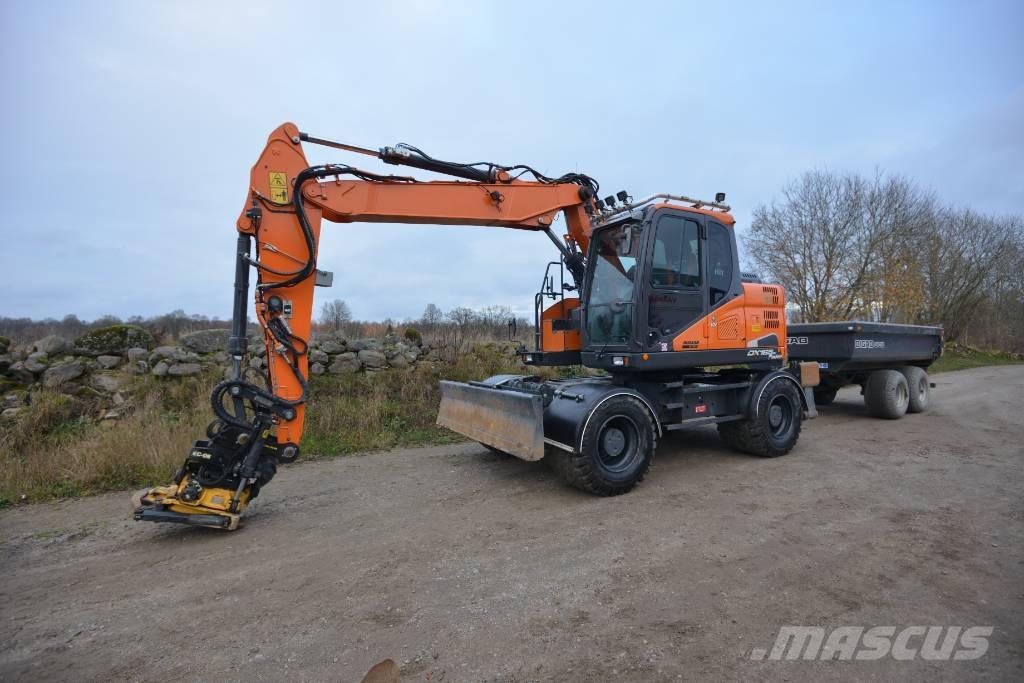 Doosan DX 165 W-5 Excavadoras de ruedas