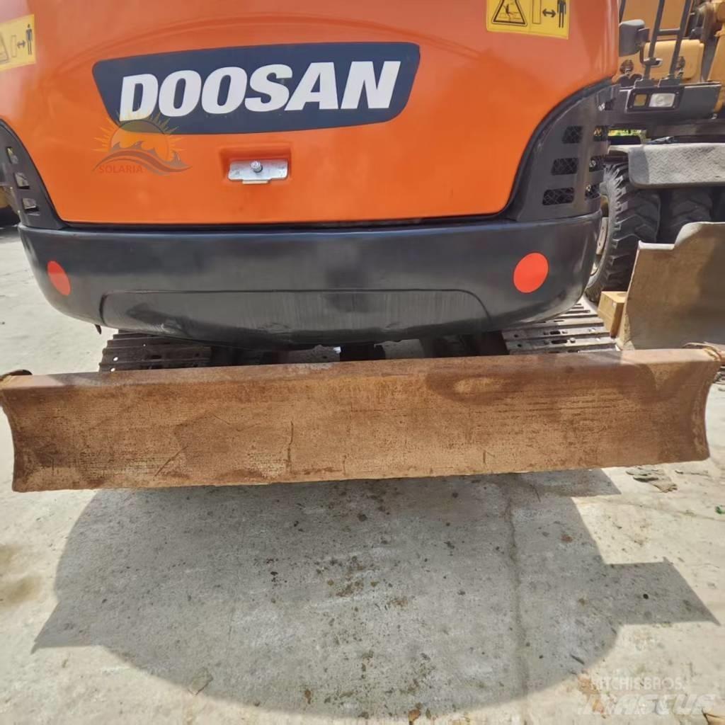 Doosan DH 60-7 Mini excavadoras < 7t