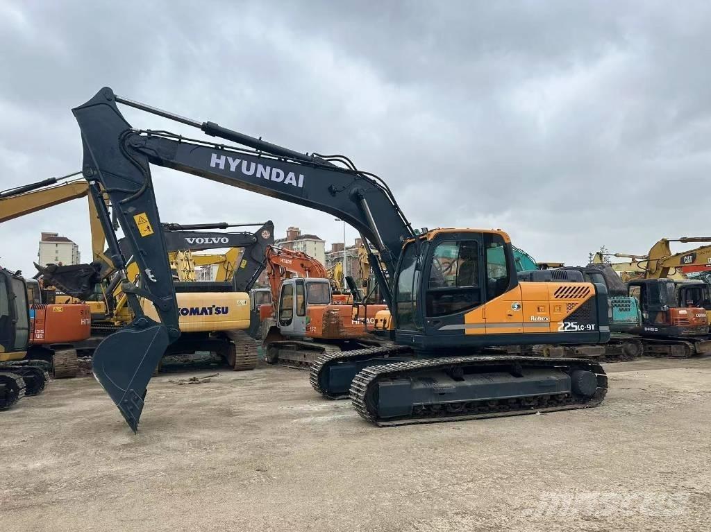 Hyundai 225 LC-9T Excavadoras de cadenas