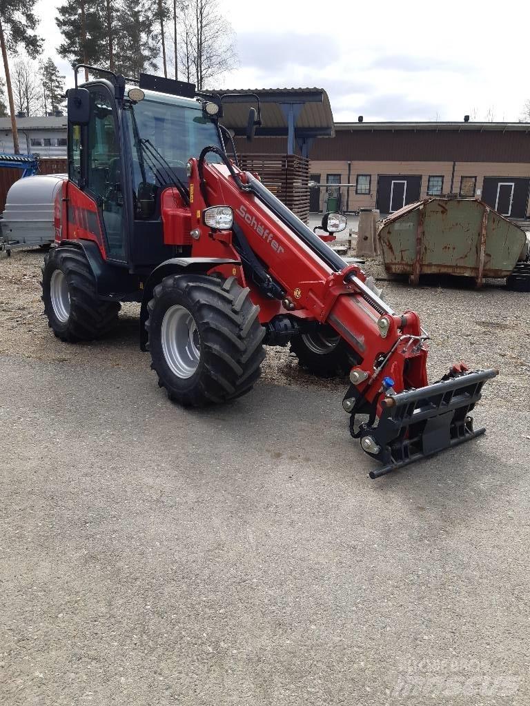 Schäffer 4670 T Cargadoras multifunción