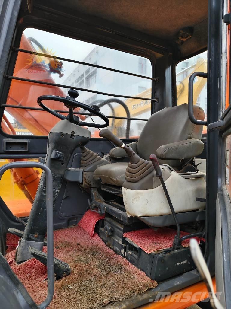 Hitachi EX 100 W D Excavadoras de ruedas