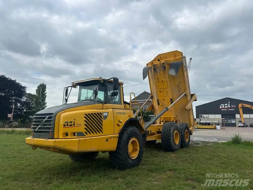 Volvo A25D Dúmpers articulados