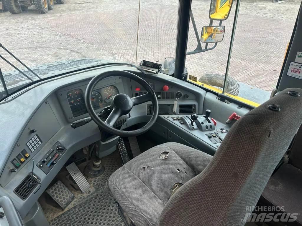 Volvo A25D Dúmpers articulados