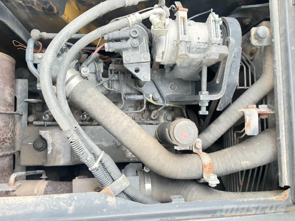 Komatsu PC 138 US Excavadoras de cadenas