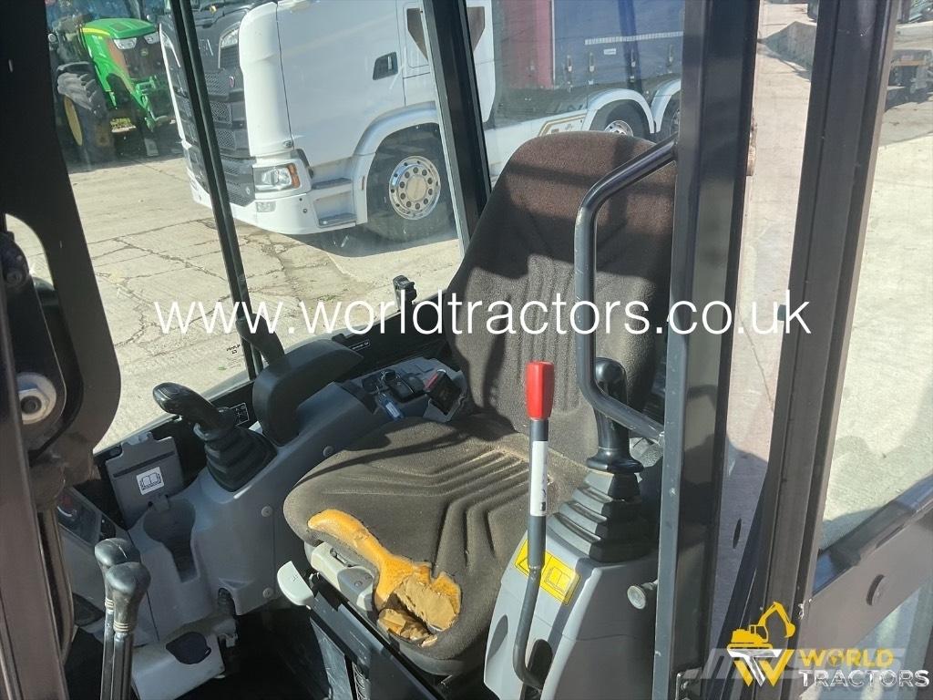Kubota U 27-4 Mini excavadoras < 7t