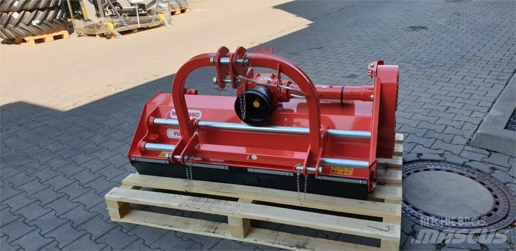 Maschio FURBA 140 Segadoras y cortadoras de hojas para pastos