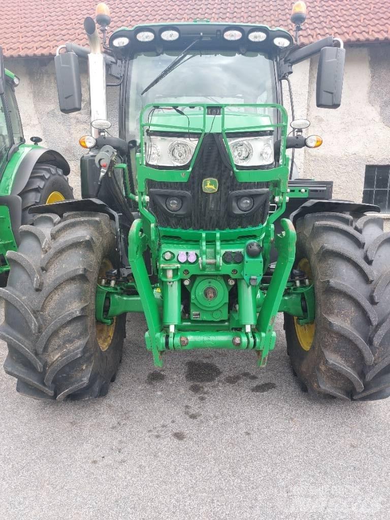 John Deere 6130 R Tractores