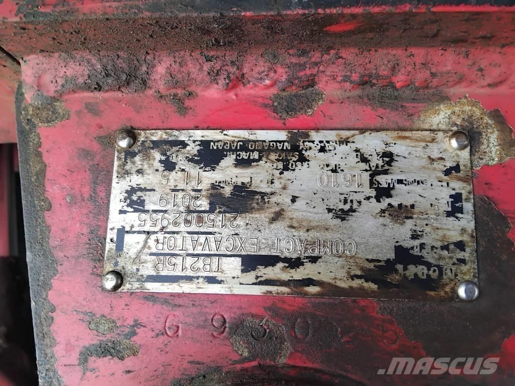 Takeuchi TB 215 R Mini excavadoras < 7t