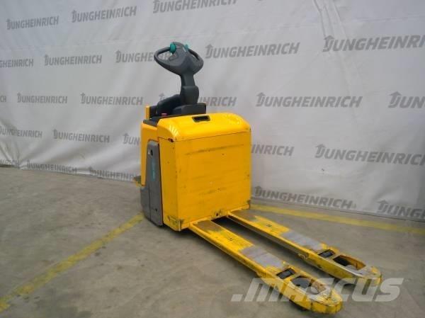 Jungheinrich ERE 225 Transpaletas Eléctricas con plataforma