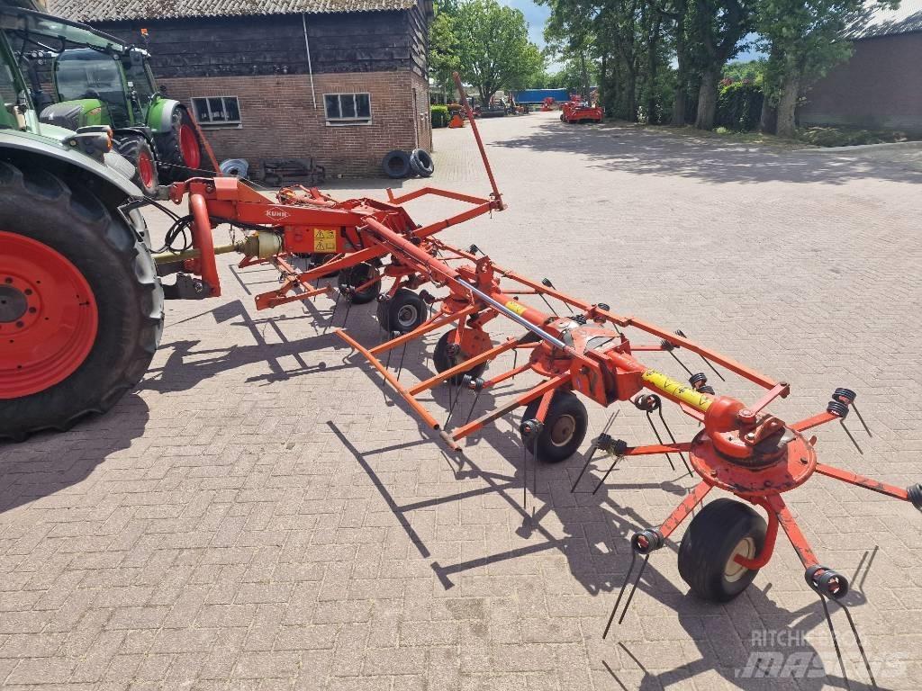 Kuhn 8501 MHO Rastrillos y henificadores