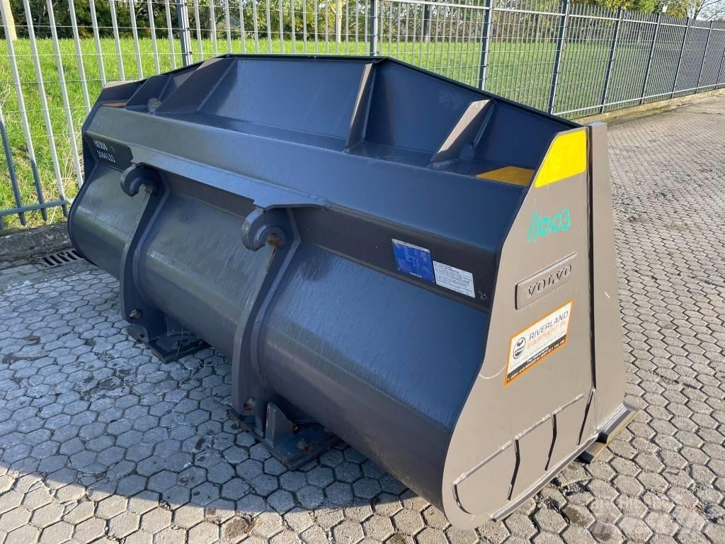 Volvo L 120 H Bucket Cucharones