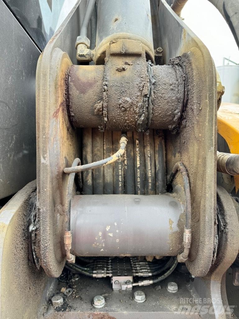 Mecalac 12 MTX Excavadoras de ruedas
