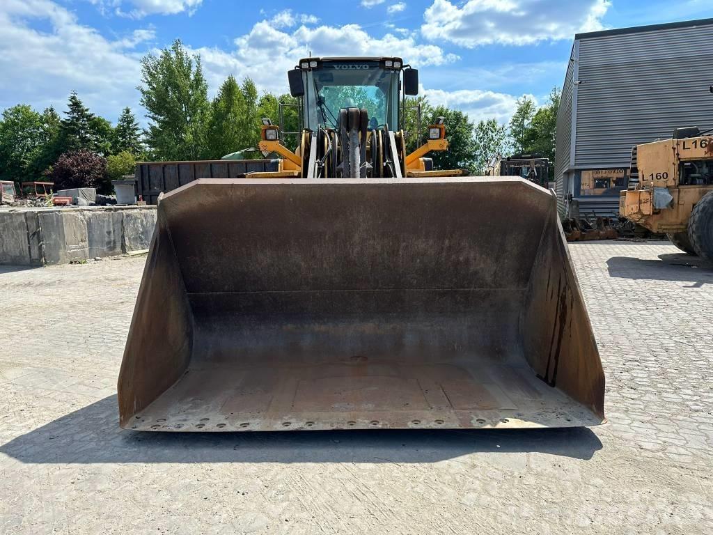 Volvo L180F Cargadoras sobre ruedas