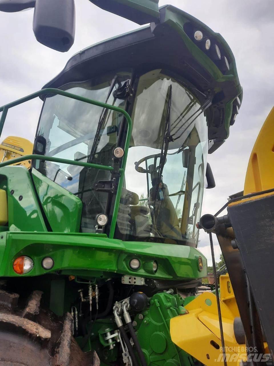 John Deere 8200 i Picadoras de forraje autopropulsadas