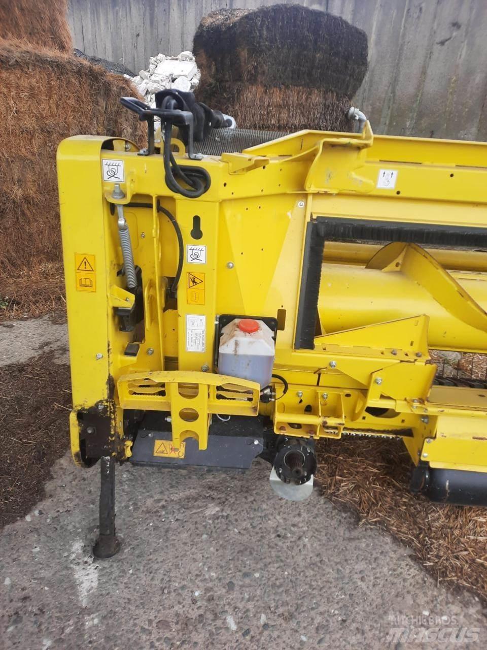 John Deere 8200 i Picadoras de forraje autopropulsadas