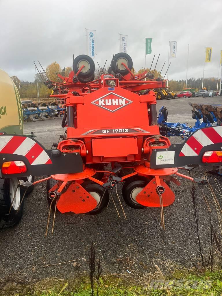 Kuhn GF 17012 Rastrillos y henificadores