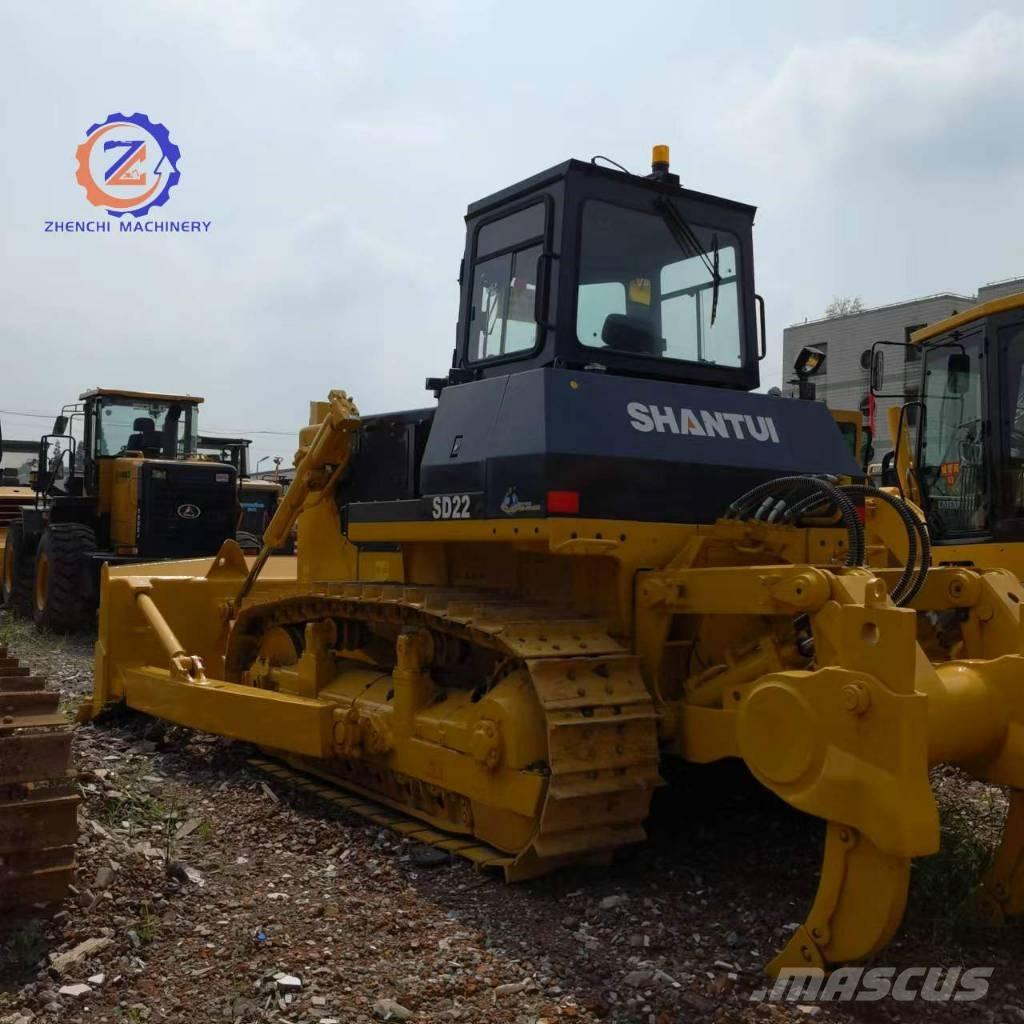 Shantui SD 22 Buldozer sobre oruga