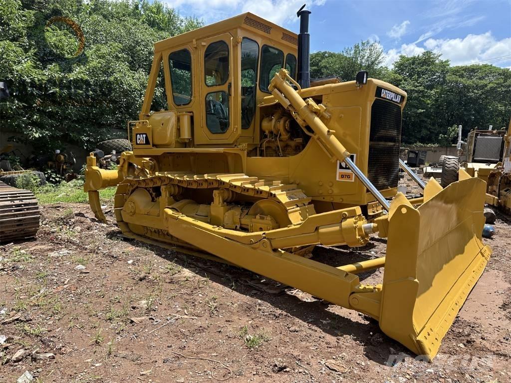 CAT D 7 G Buldozer sobre oruga