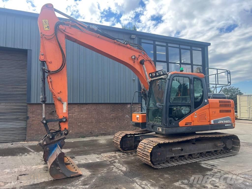 Doosan DX 140 LC Excavadoras de cadenas