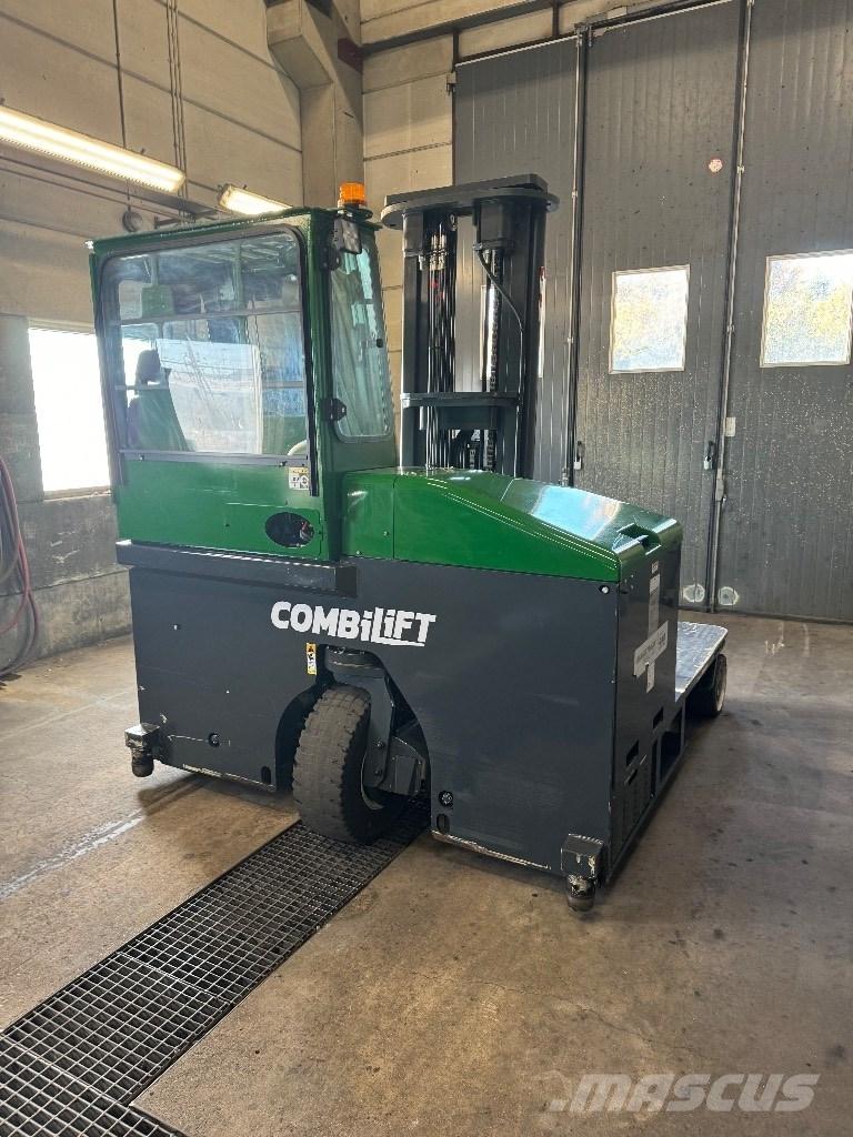 Combilift C4000ET 4 vías o cuatro caminos