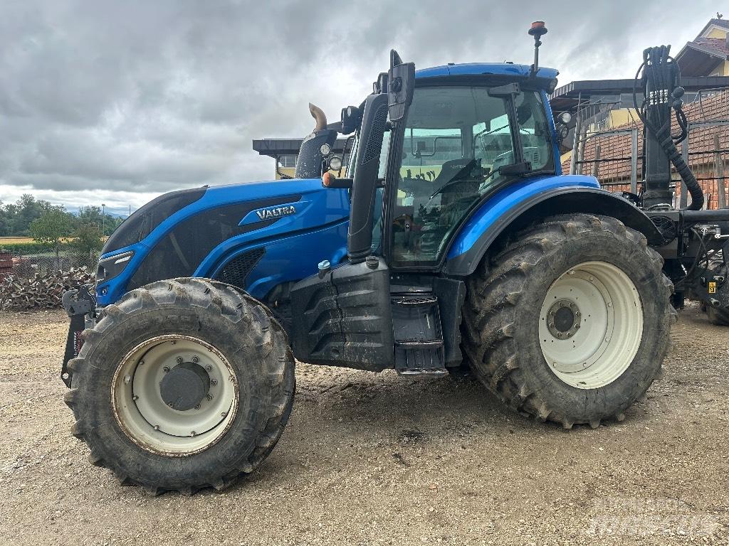 Valtra T 174 E Tractores
