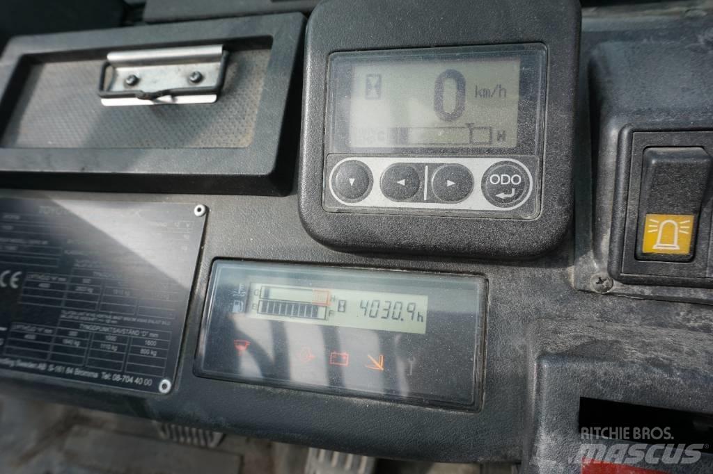 Toyota 02-8FDF30 Carretillas diesel