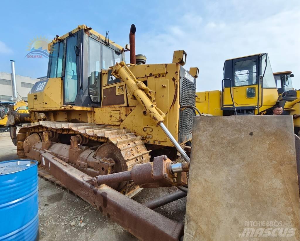 CAT D 7 G II Buldozer sobre oruga