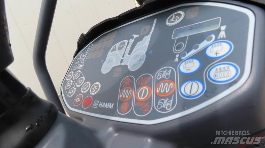 Hamm HD14i TT Rodillos sobre neumáticos