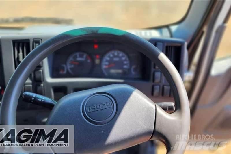 Isuzu NPR400 AMT Otros camiones