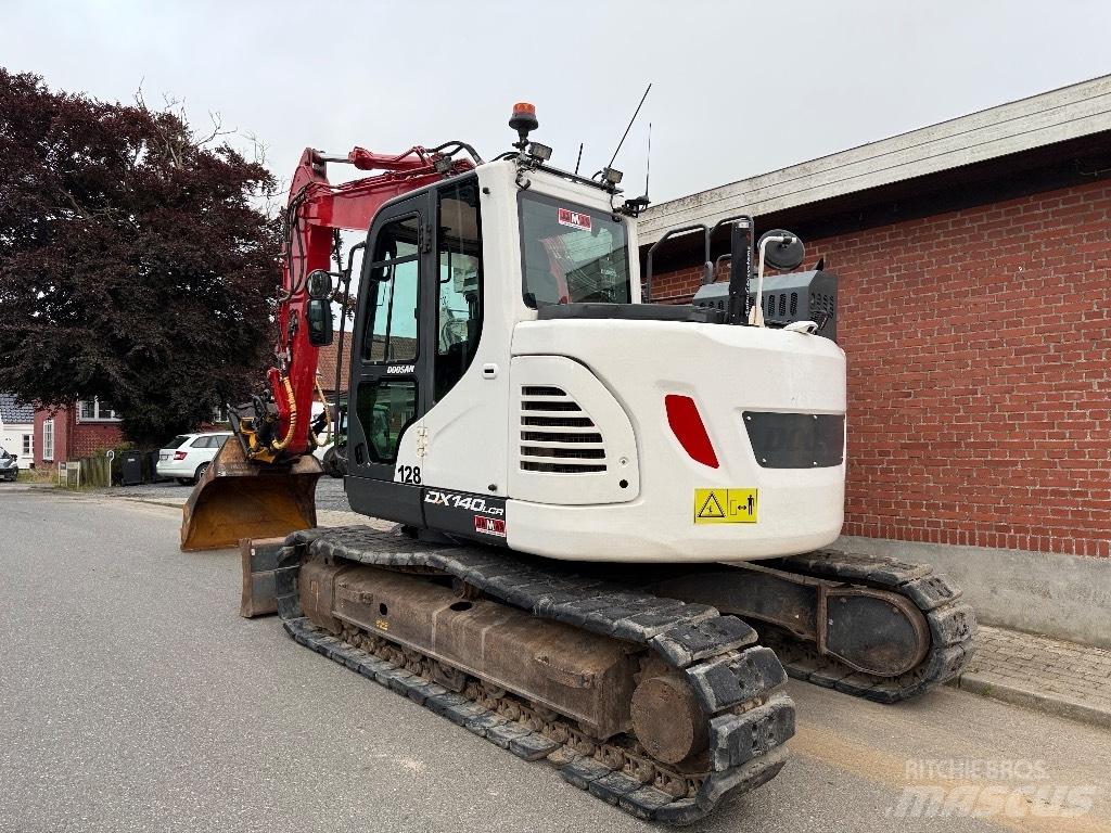 Doosan DX 140 LCR Excavadoras de cadenas