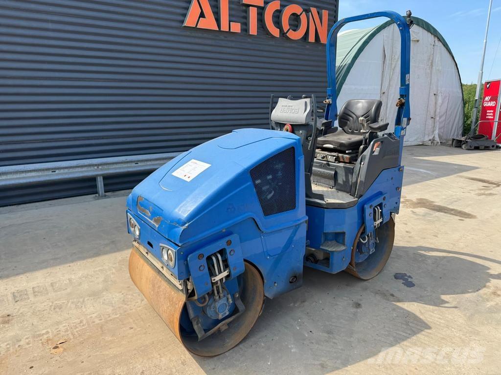 Bomag BW 100 AD-5 Rodillos de doble tambor