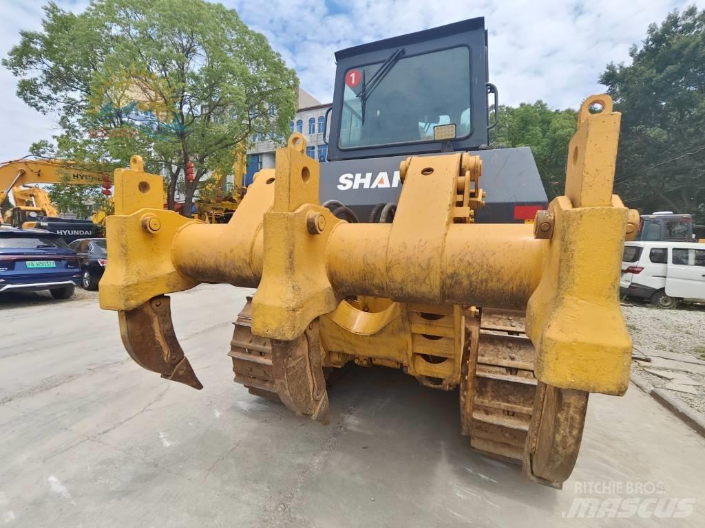 Shantui SD 22 Buldozer sobre oruga