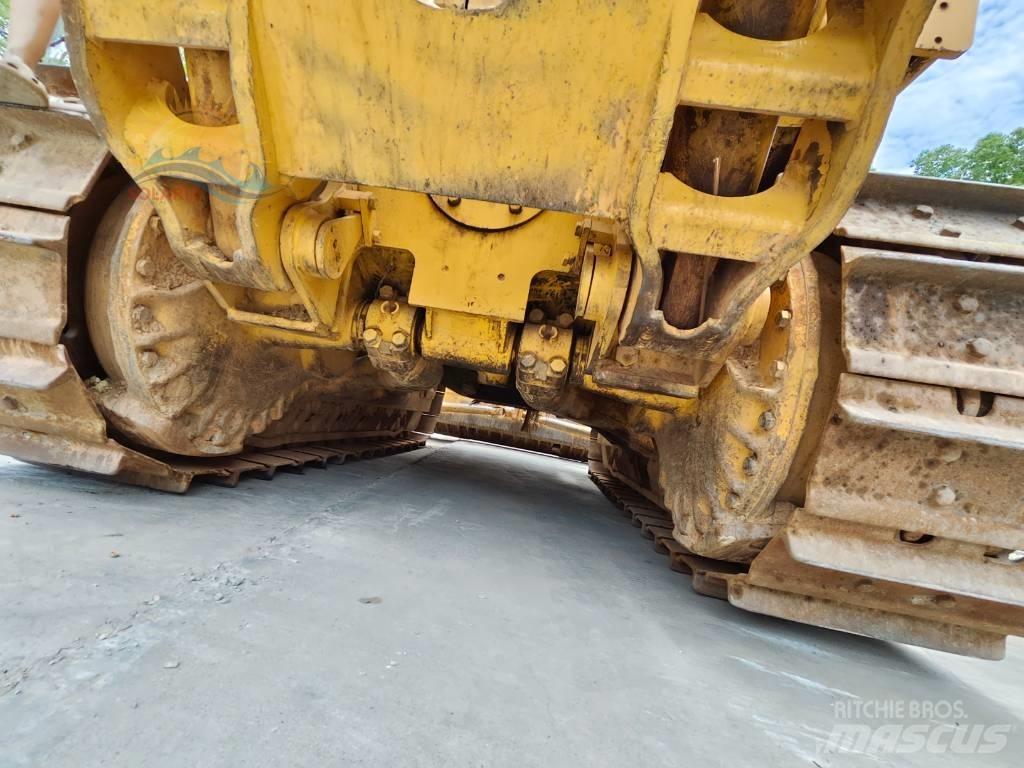 Shantui SD 22 Buldozer sobre oruga