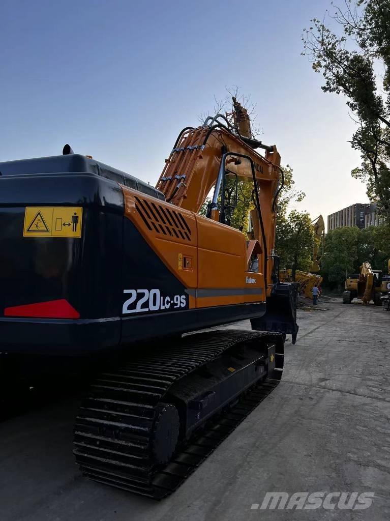 Hyundai 220 LC-9S Excavadoras de cadenas