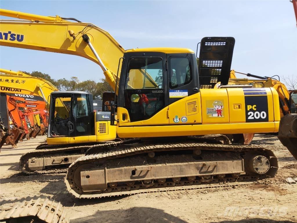 Komatsu PC 200-7 Excavadoras de cadenas
