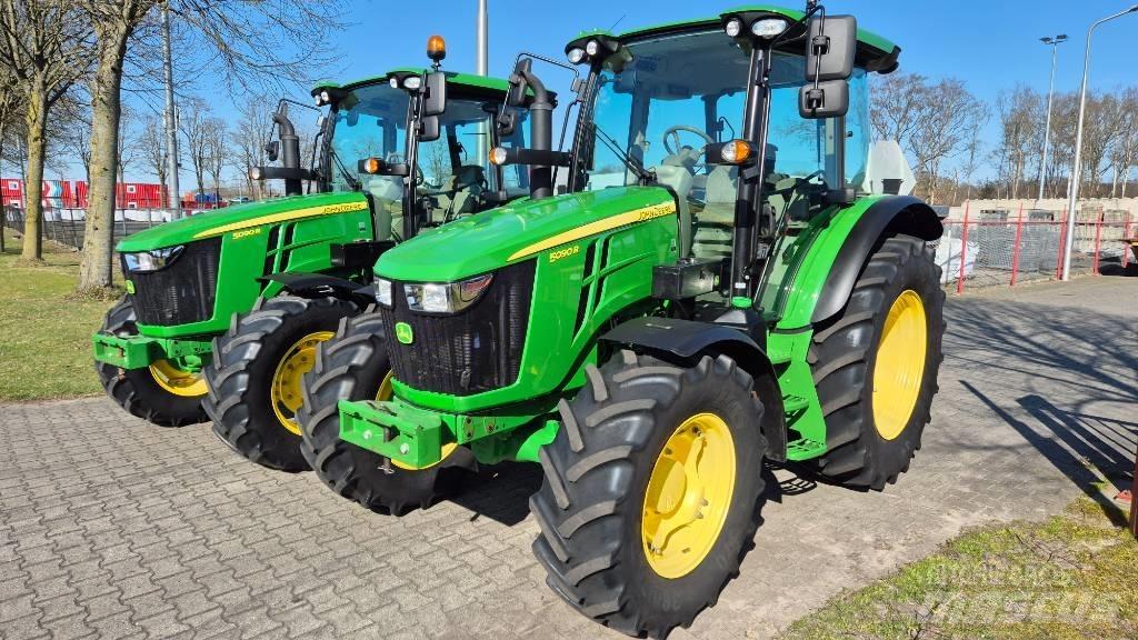 John Deere 5090 R Tractores