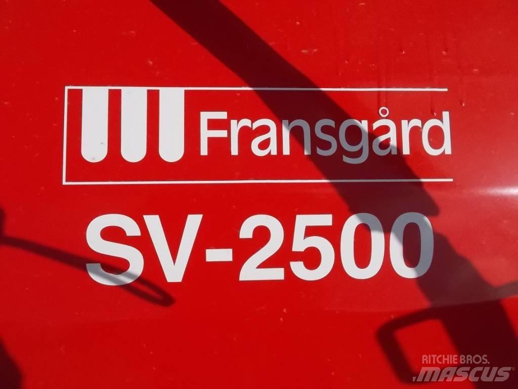 Fransgård SV 2500 Rastrillos y henificadores