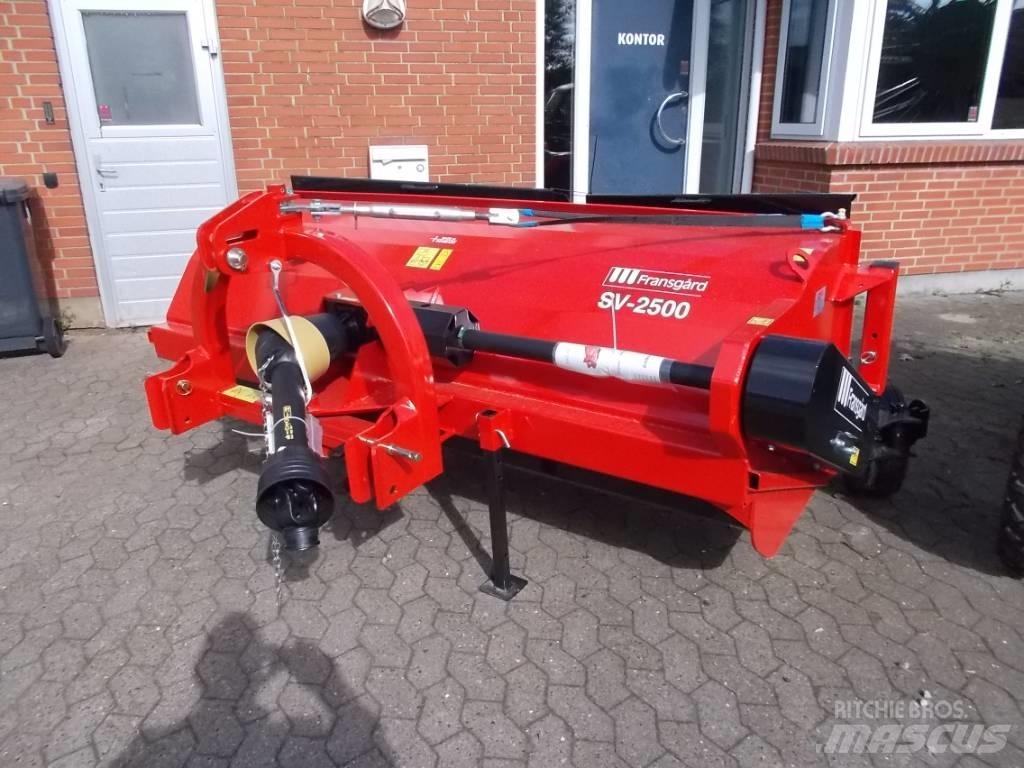 Fransgård SV 2500 Rastrillos y henificadores
