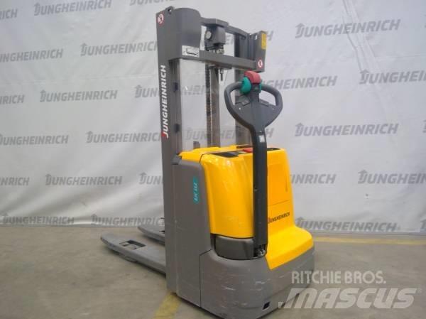 Jungheinrich EJC 112 Apiladores eléctricos