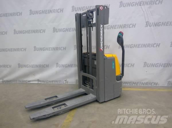 Jungheinrich EJC 112 Apiladores eléctricos
