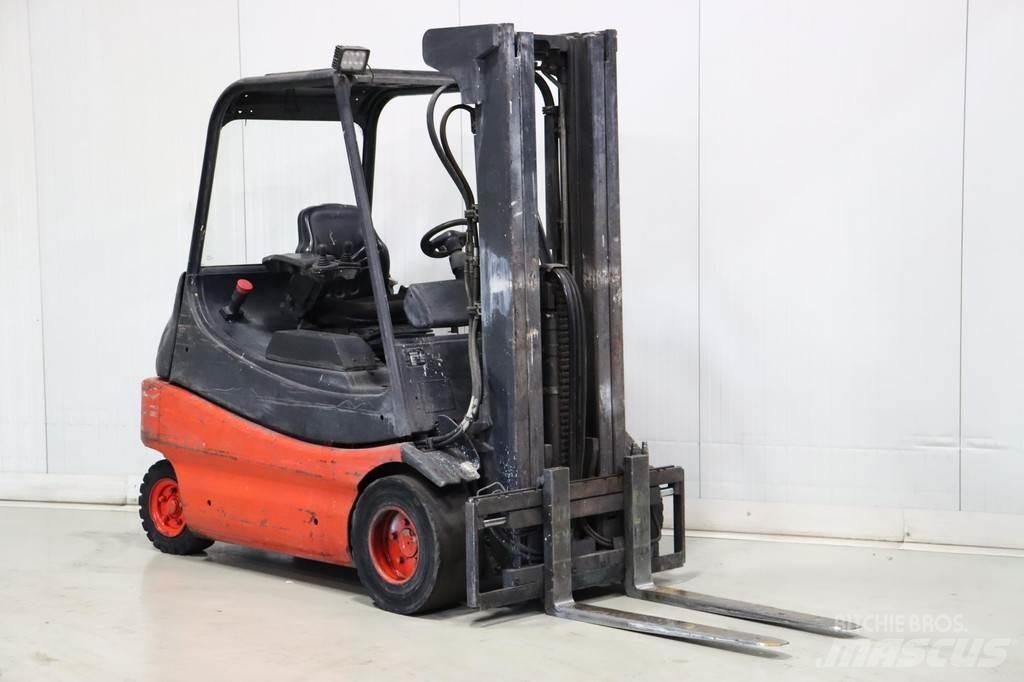 Linde E25-02 Carretillas de horquilla eléctrica