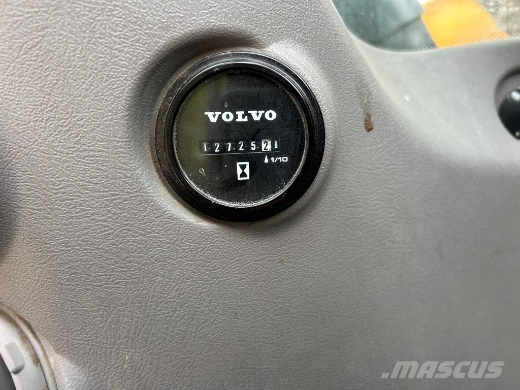 Volvo EC 220 EL Excavadoras de cadenas