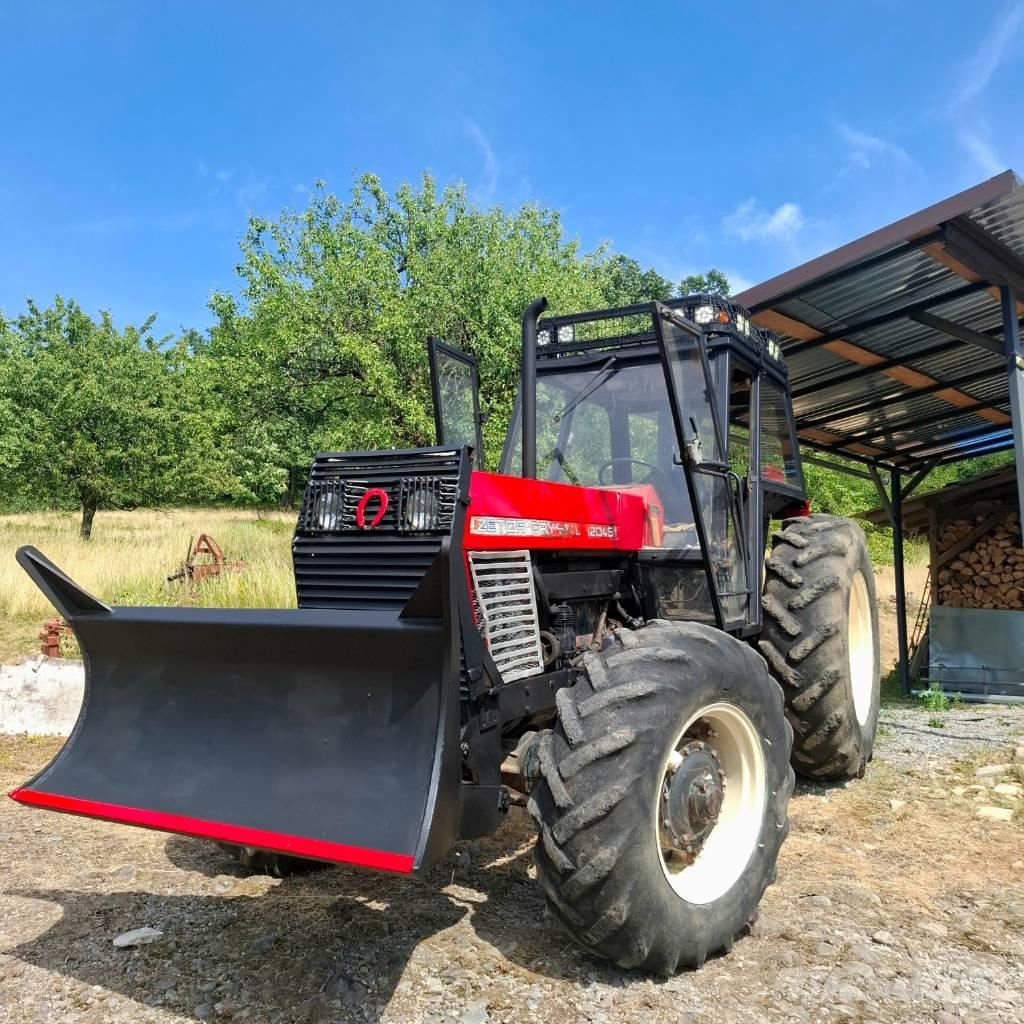 Zetor CRYSTAL Tractor forestal