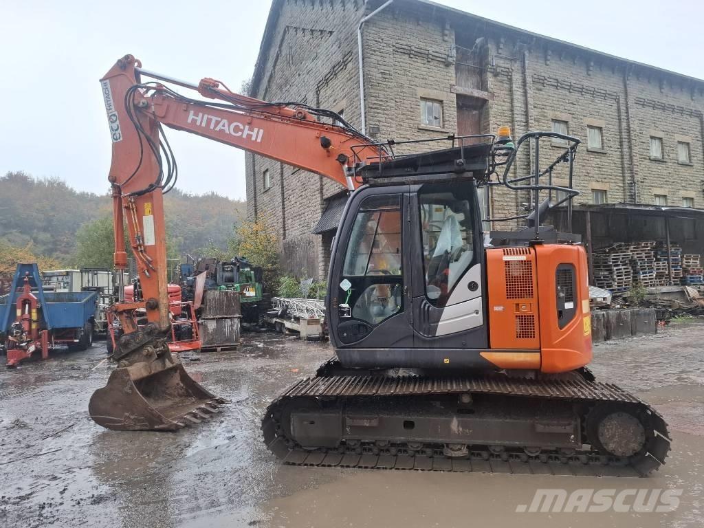 Hitachi ZX 135 US-6 Excavadoras de cadenas